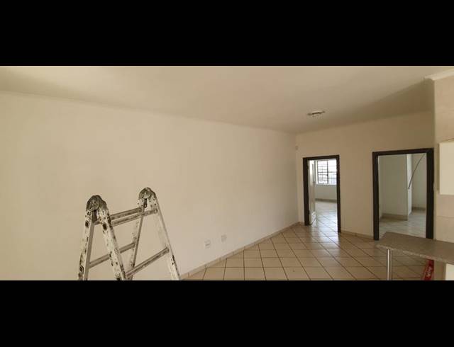 3 BEDROOM PROPERTY TO RENT IN BRENTHURST